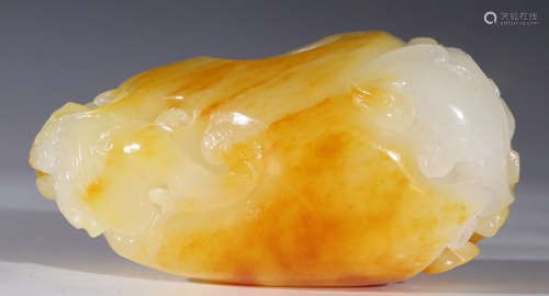 HETIAN JADE SEED CARVED DRAGON PENDANT