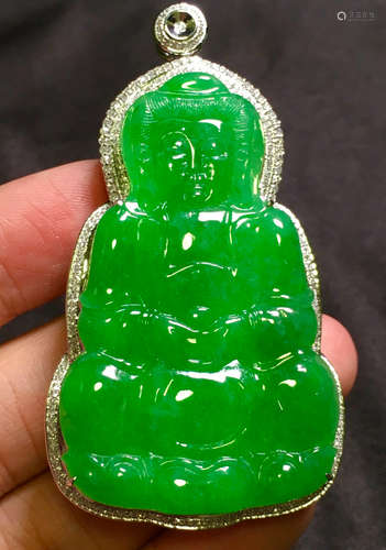 ICY GREEN JADEITE BUDDHA BUDDHA PENDANT