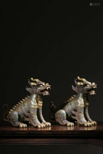 PAIR OF CHINESE CLOISONNE ORNAMENTS