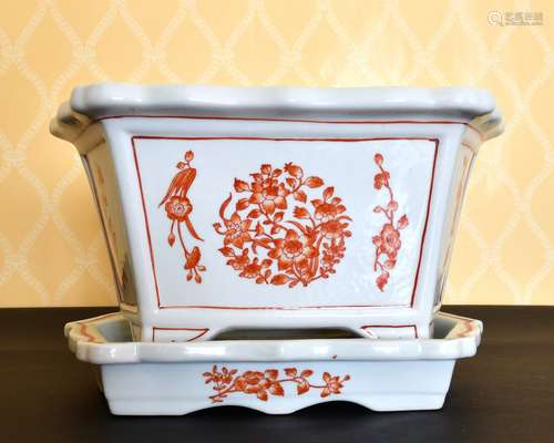 A CHINESE PORCELAIN RECTANGULAR JARDINIERE AND STAND. 1ft 2i...