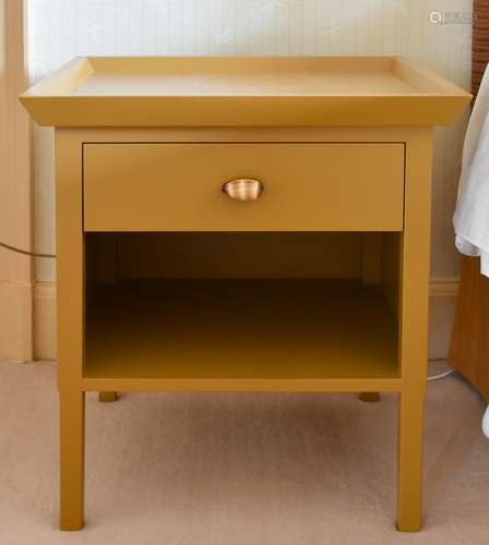 A PAIR OF TRAY TOP PAINTED BEDROOM TABLES.