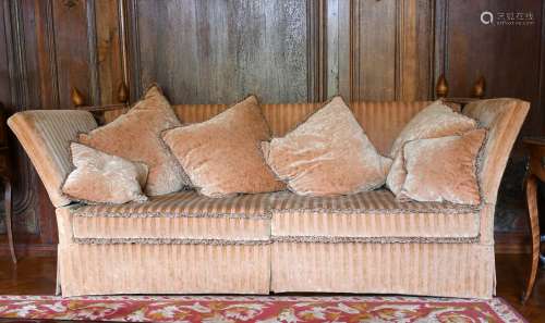 A LARGE PAIR OF KNOLL SETTEES. 7ft long.