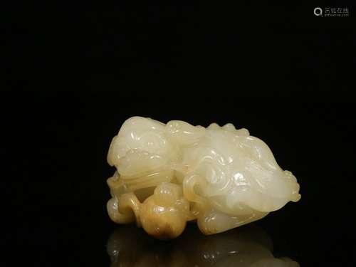 Hetian White Jade Ornament