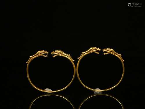 Old Collection. A Pair of Gilt Silver Bracelets