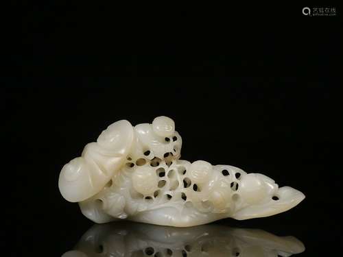 Hetian White Jade Ornament