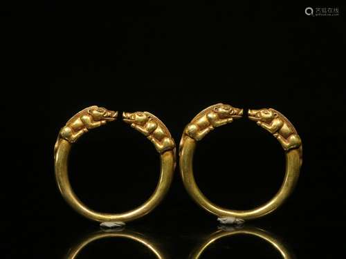 Old Collection. A Pair of Gilt Silver Bracelets