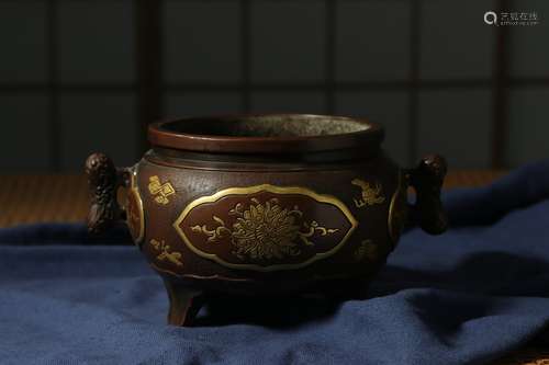 Ming dynasty, Xuan de style, Copper double ear tripod censer