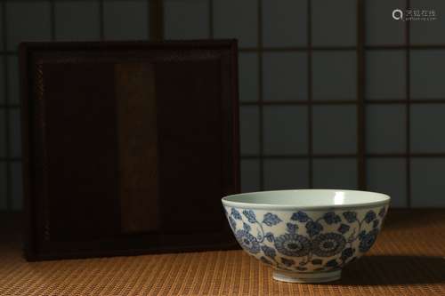 Ming dynasty, Cheng hua style, blue and white porcelain bowl