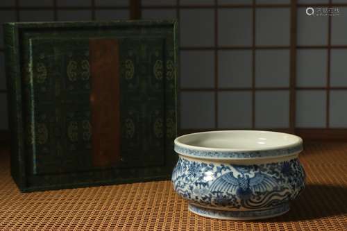 Qing dynasty, kang xi, blue and white porcelain brush washer