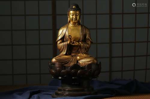 Ming dynasty, Yong le, Gilt bronze statue of  buddha