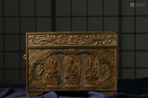 Qing dynasty, Qian long style, gilt bronze box