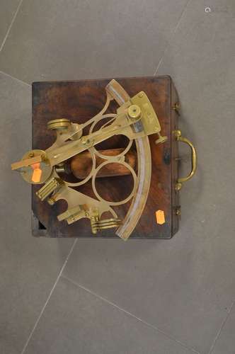 Un sextant aux trois cercles signé Heath & Co, Londres