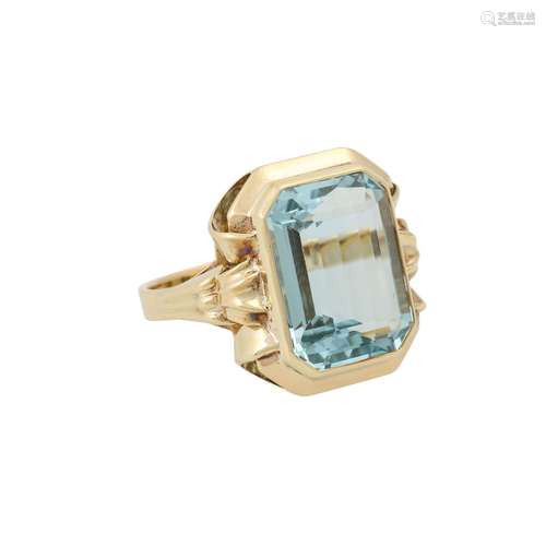 Ring mit Aquamarin von ca. 11 ct