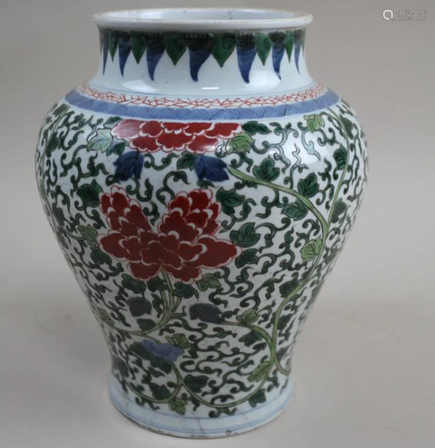 ANTIQUE CHINESE PORCELAIN JAR