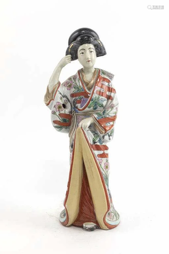 JAPANESE MEIJI PERIOD ENAMELED FIGURE OF GEISHA