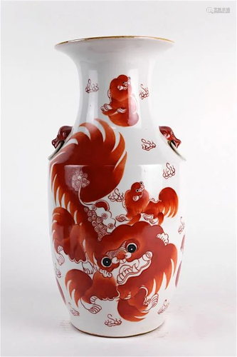 CHINESE IRON RED FOO LION VASE