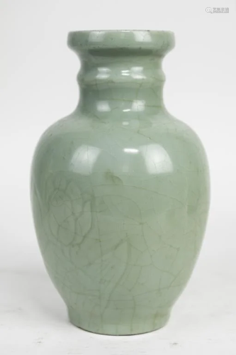 CHINESE CELADON VASE