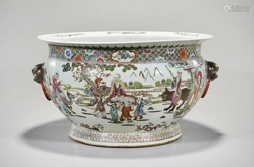 CHINESE ENAMELED PORCELAIN JAR