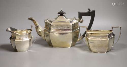 A George V silver three piece tea set, Mappin & Webb, Sheffi...