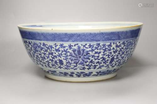 A 19th century Chinese blue and white punch bowl, 35cm diame...