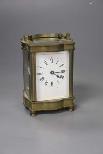 A brass carriage timepiece, height 10.5cm