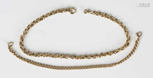 A length of multiple circular link gold chain, weight 11.1g,...