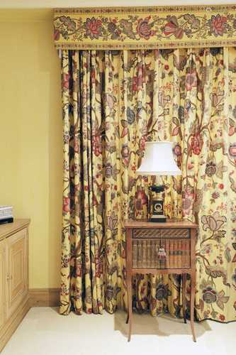 Two pairs of lined and interlined Jaipur pattern curtains,