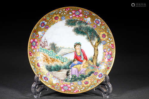 A QING STYLE ENEMAL PORCELAIN PLATE