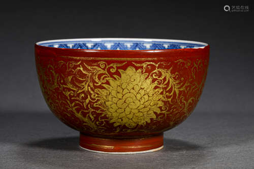 A MING STYLE PORCELAIN BOWL