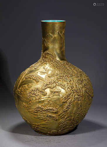 A QING STYLE PORCELAIN SKY BALL VASE