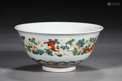 A QING STYLE PORCELAIN BOWL