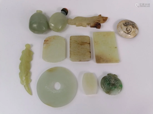 A group of Chinese jade and Emerald (11)
