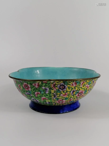 A Chinese painted Enamel famille Rose bowl