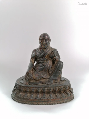 A Tibetan Buddhist monk statue