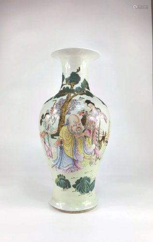 Chinese famille rose ‘longevity’ vase