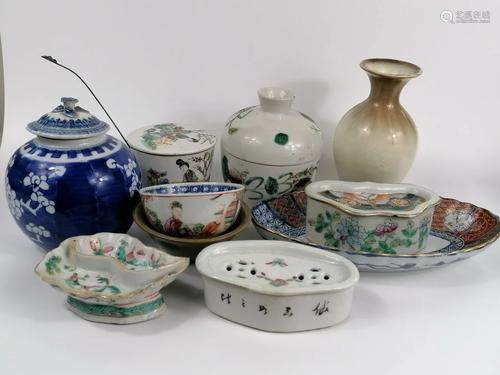 A group of Chinese porcelain