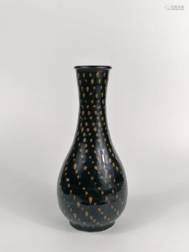 A Jizhou Ware dots pattern vase