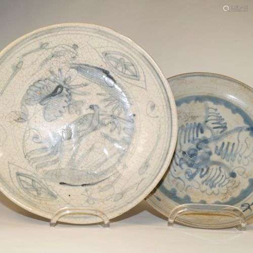 Antiquités chinoises, Assiette bleu et blanc (d. 19,5 cm) st...