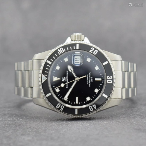SCHWARZ ETIENNE Professional 200M gents wristwatch