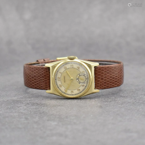 MOVADO 14k yellow gold wristwatch