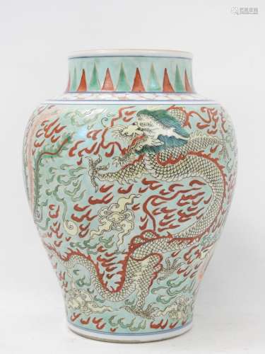 CHINE XVIIIème siècle : Potiche en porcelaine à décor dans l...