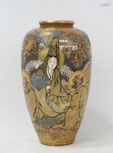 JAPON - SATSUMA : Vase en porcelaine à décor de personnages ...