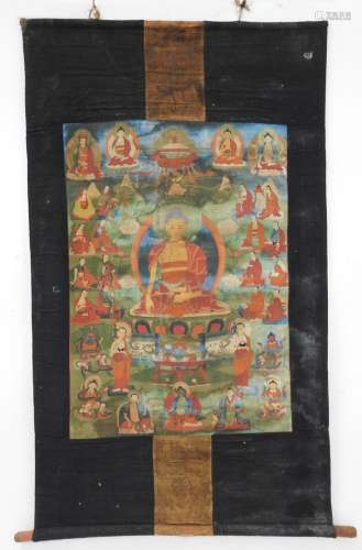 TIBET : Tangka représentant Bouddha assis en padmasana sur u...