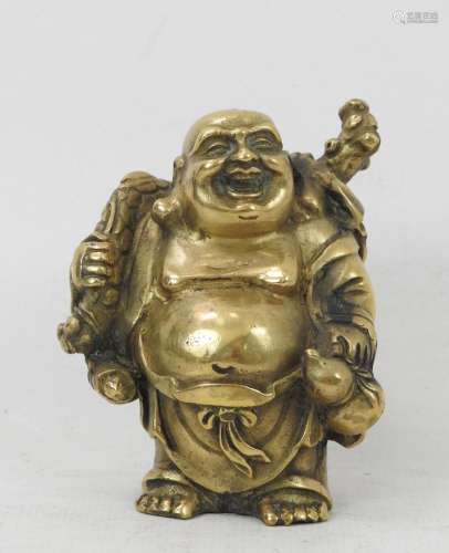 CHINE : Putaï voyageur en bronze. Haut.: 8 cm.