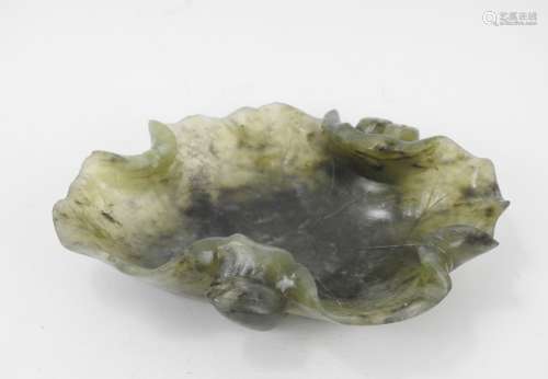 CHINE : RINCE pinceaux en jade translucide en forme de fleur...