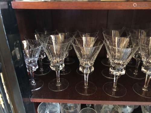 Partie de service de verre en cristal Environ 30 verres (3 t...