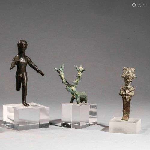 Statuette d'Osiris Bronze à patine verte lisse. Egypte, Bass...