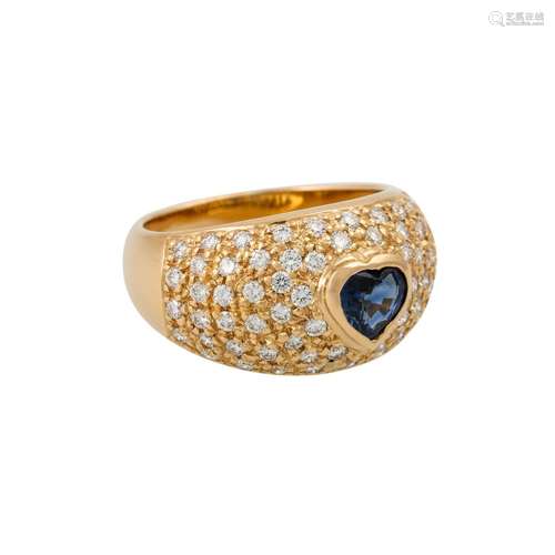 Ring mit Saphir in Herzform und Brillanten