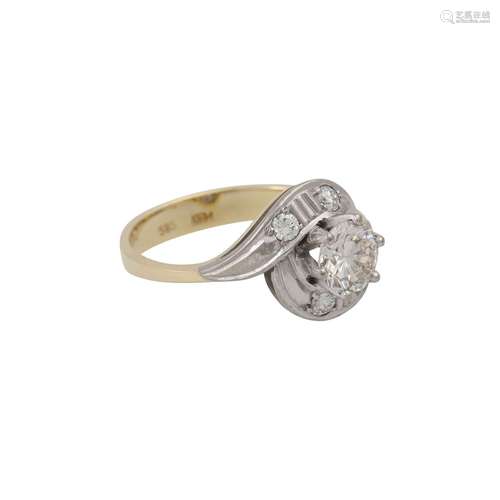 Ring mit zentralem Brillant von ca. 0,75 ct,