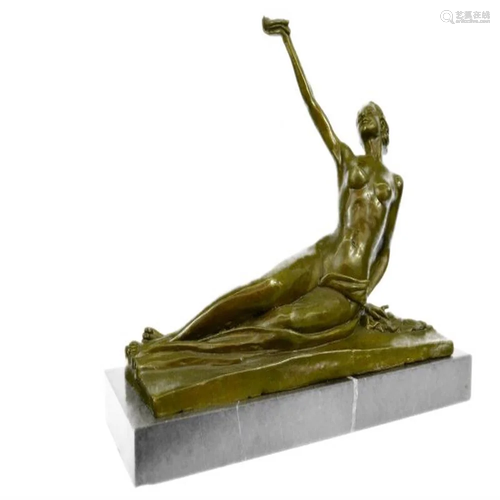 Nude Female Bronze Sculpture